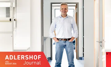 Ulrich Reineke in a building corridor
