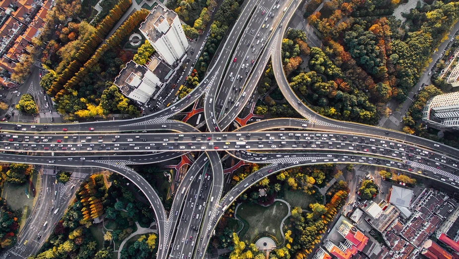 Straßenverkehr. Quelle: DLR (CC-BY 3.0)