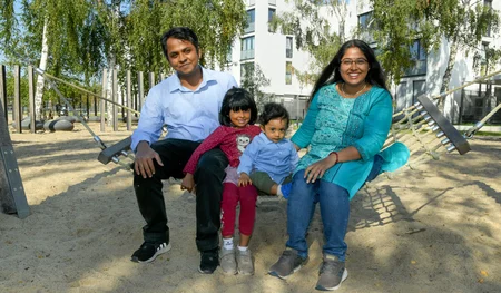 Biswajit und Jhili Bhattacharya und ihre Kinder. Bild: © WISTA Managment Gmbh/Tina Merkau