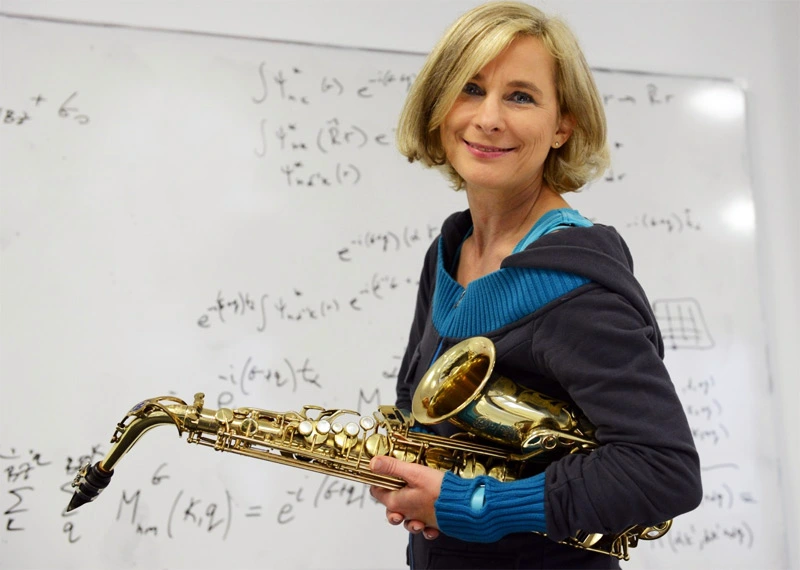 Claudia Draxl – eine Physikerin mit Leidenschaft für die Musik. Bild: © Adlershof Journal