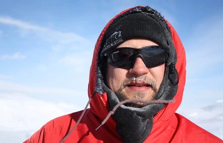 Kälteresistent: Jean-Pierre de Vera während der Antarktisexpedition GANOVEX X (German Antarctic North Victoria Land Expedition). Bild: © Adlershof