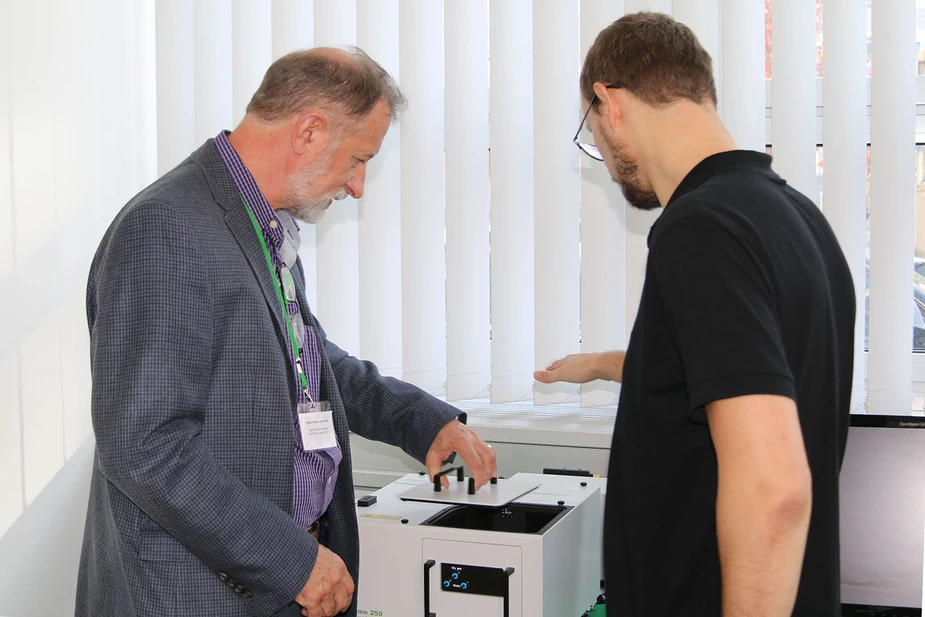 Prof. Zygmunt "Karol" Gryczynski and Christian Oelsner with the FluoTime 250