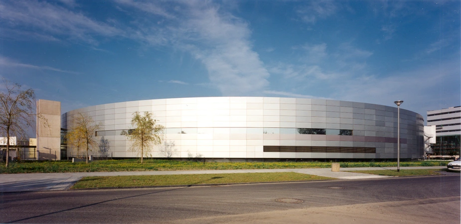 Electron storage ring BESSY II in Berlin Adlershof. Credit: HZB