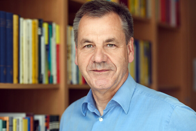 Professor Jürg Kramer © WISTA Management GmbH