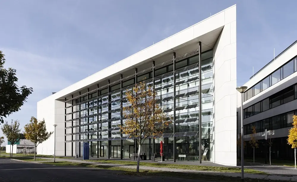 Zentrum für Photovoltaik und Erneuerbare Energien in Berlin-Adlershof