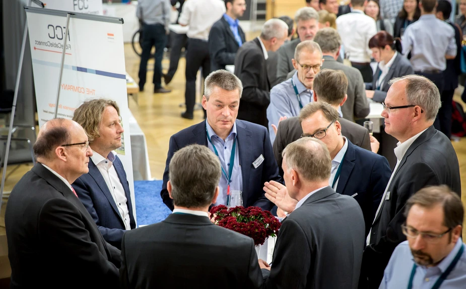 Networking at Photonic Days Berlin Brandenburg © Berlin Partner für Wirtschaft und Technologie GmbH / Photothek