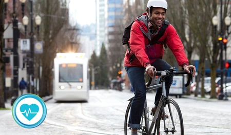 Radfahrer in der Stadt © Gesundheitsnetzwerk Adlershof