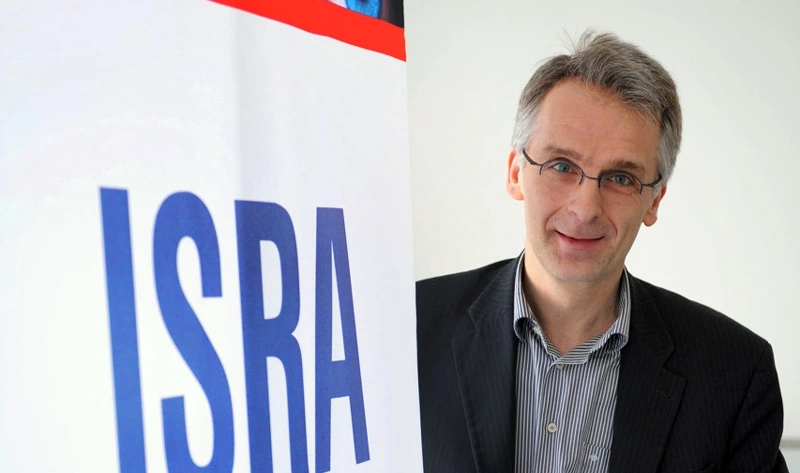 Peter Handschack, ISRA Vison Solar, Berlin Adlershof, Bild: @ Adlershof Journal