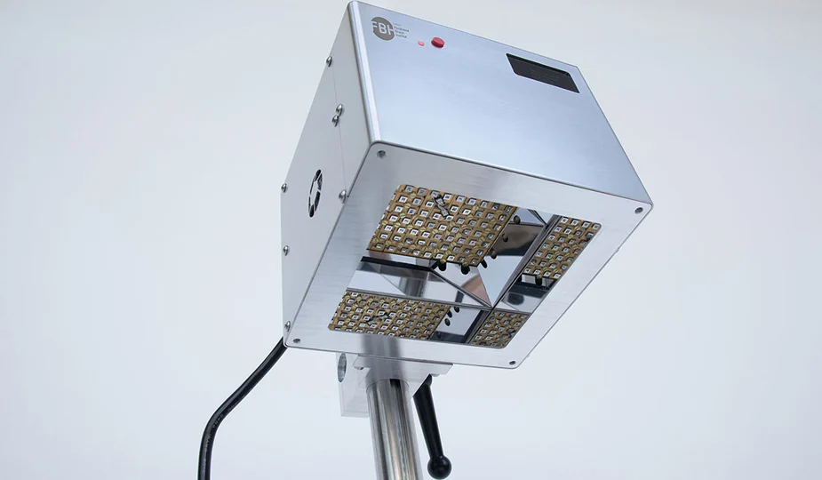 FBH Adlerhsof, UVC-LED-Bestrahlungssystem, Bild: ©FBH/P. Immerz
