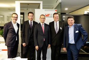 Berlin's Governing Mayor Michael Müller (center) at the opening of the Competence Center Berlin. Credit: Würth Elektronik eiSos