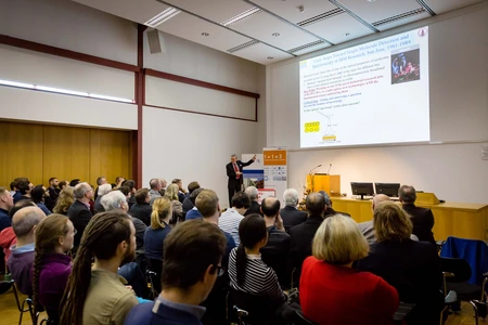 Vortrag des Nobelpreisträgers Prof. W.E. Moerner beim Adlershofer Forschungsforum © Matthias Brandt