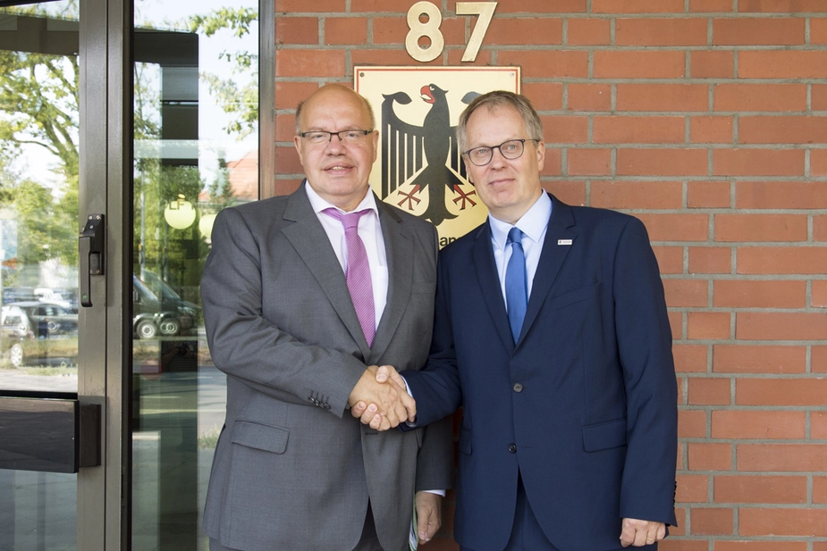 Bundeswirtschaftsminister Peter Altmaier und BAM-Präsident Prof. Ulrich Panne © BAM